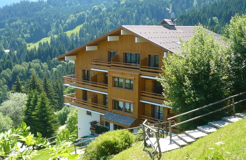Saint-Gervais-les-Bains Apartment | Studio cabin facing Mont Blanc