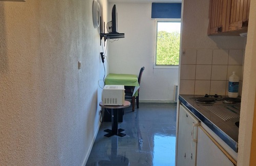 Dole Apartment | Studio gare de Dole jura