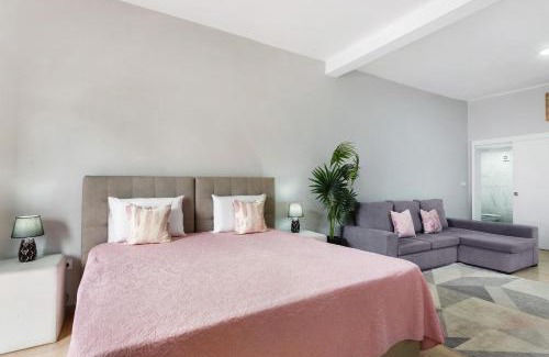 Canical Apartment | Studio Home Away from Home