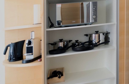 Champfer Apartment | Studio Hotel Europa Apt 411