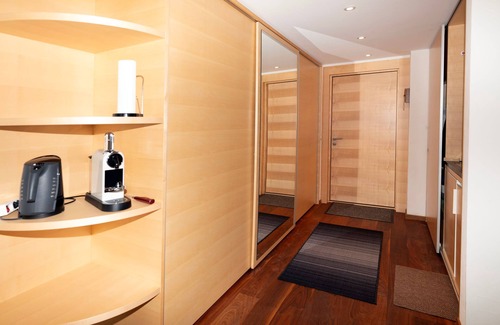 Champfer Apartment | Studio Hotel Europa Apt 411