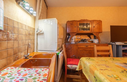 Etaules Apartment | Studio in Etaules near LA PALMYRE/ROYAN/ROCHEFORT