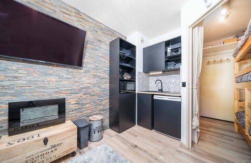 Allos Apartment | Studio in France near Ski Slopes & City Center