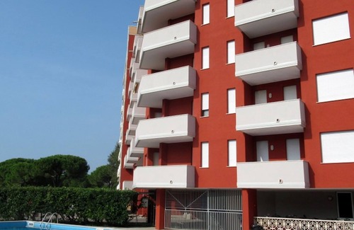 Porto Santa Margherita Apartment | Studio with balcony and pool