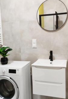 Praga Polnoc Apartment | Studio Kotsisa