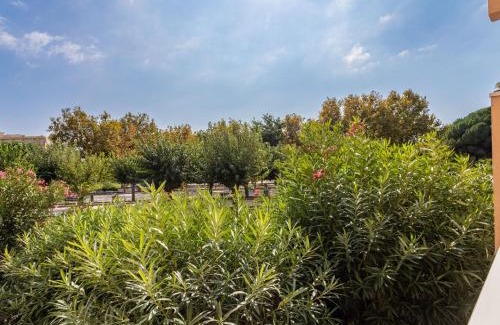 Le Lavandou Apartment | Studio L'Alicastre-4 by Interhome