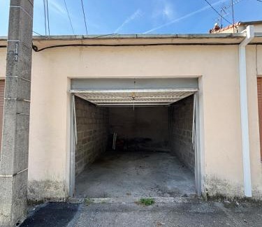 Alpes-Romans Apartment | Studio l'Azur - Chaleureux & Garage privé - Valence