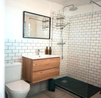 Sainte-Clotilde Centre Apartment | Studio Le Cosy Consulat - 2 voyageurs