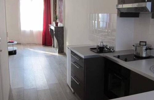 Strasbourg -Saint-Denis Apartment | Studio Marais Paris center + 38 m2 with sunny terrace
