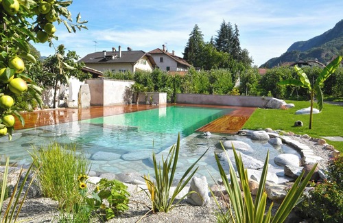 Nalles Apartment | Studio "Merlot Kreuzwegerhofnals" with Mountain View, Pool,Balcony & Garden