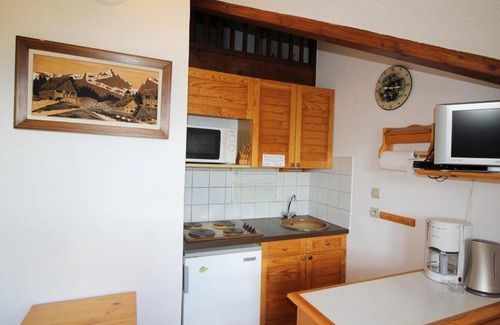 Auris Apartment | Studio mezzanine cabine - 5 pers, à 400m des pistes avec parking, animaux admis - FR-1-297-60