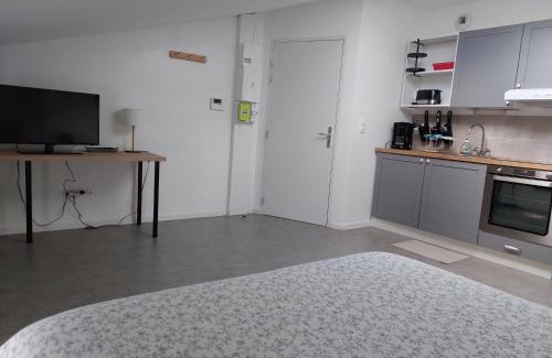 Corny-sur-Moselle Apartment | Studio mezzanine tout confort