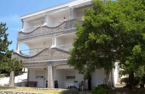 Klenovica Apartment | Studio mit Klimaanlage und Terrasse