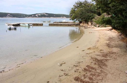 Rab Town Apartment | Studio mit Terrasse und Klimaanlage