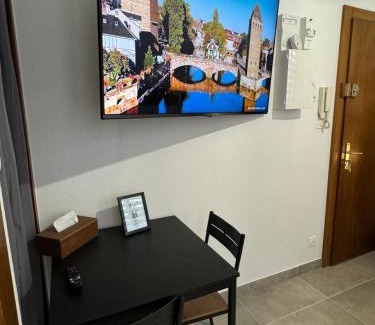 Poincare Apartment | Studio moderne hypercentre