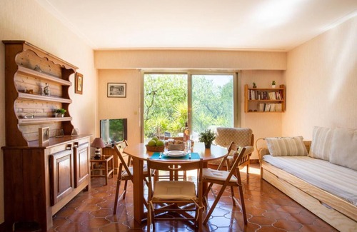 Bastide Giraud Apartment | Studio Montfleuri by Interhome