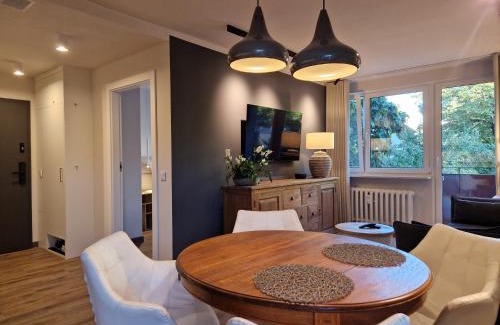 Opole Apartment | Studio na Wyspie Pasieka