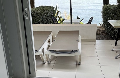 Casaglione Apartment | Studio N°5 in Tiuccia, waterfront, air-conditioned, wifi