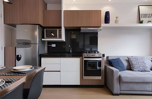 Reboucas Apartment | Studio near Curitiba shopping center Wifi, cable TV and air