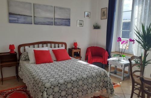 Arromanches-les-Bains Apartment | Studio Neptune