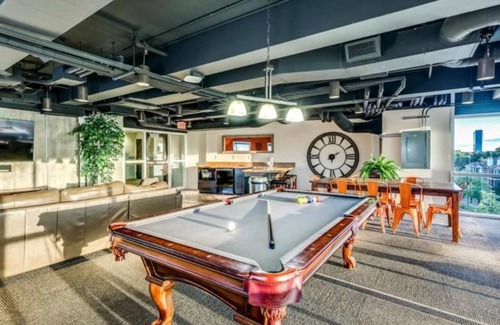 Downtown Indianapolis Apartment | Studio on the Canal