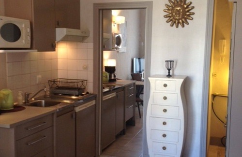 Cannes City Centre Apartment | Studio on the Croisette