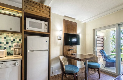 Frydendal Resort | Studio Plus @ The Beachfront Wyndham Margaritaville - Pools, SwimUpBar + Beach!