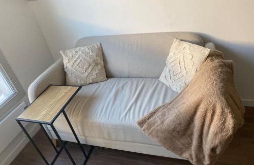 Rosny-sous-Bois Apartment | Studio proche Paris