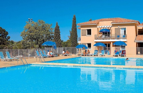 Les Bormettes Apartment | Studio Rénové 400m de la Plage | Accès 2 Piscines