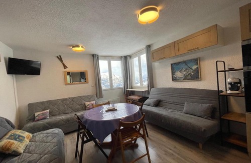 Le Super-Sauze Apartment | Studio rénové avec accès direct aux pistes, bien équipé - FR-1-165A-169
