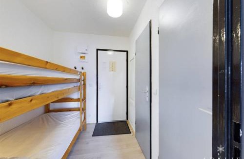 La Rosiere Apartment | Studio rénové skis aux pieds, balcon sud, parking inclus, proche commerces et garderie. - FR-1-398-512