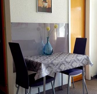 Davos-Dorf Apartment | Studio Ravaisch