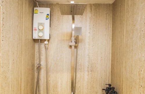 Yan Nawa Apartment | Studio room with private garden in Center Sathorn