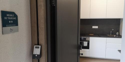 Maurepas Apartment | Studio Ropartz au pied du métro