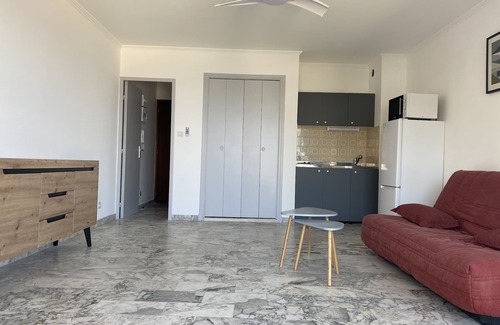 Les Sablettes Apartment | Studio Situé sur la Plage Avec une Très Belle vue mer