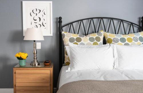 Greater Johannesburg Metropolitan Area Apartment | Studio Stay on Sixty6