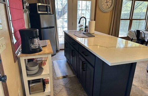 Georgetown House | Studio style guest house with Pool!