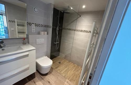 Ploermel Apartment | Studio, sur le Chemin des Hortensias