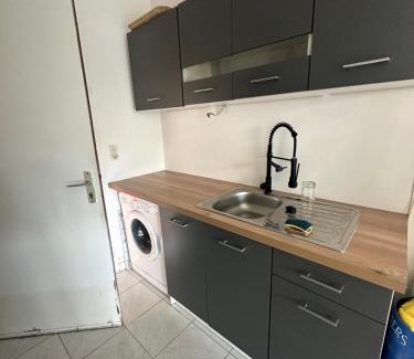 Pineto Apartment | Studio sur le cordon lagunaire de la Marana