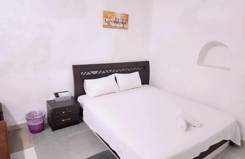 Al Ain House | Studio type room in villa