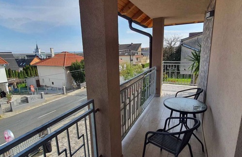 Heviz Apartment | Studio with air conditioning and internet near the city center
