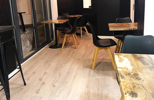 Almeria Centro Apartment | Studio with kitchen and private bathroom.