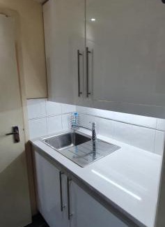 Mapesbury Apartment | Studio29A