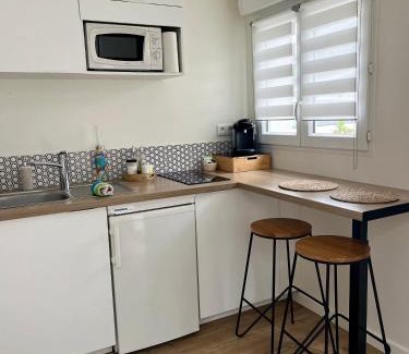 Eysines Apartment | Studiocosy proche Bordeaux, parking gratuit, clim
