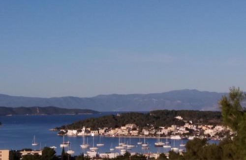 Agii Anargiri Apartment | "studiosKALITHEA"