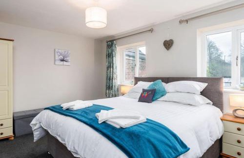 Hillsborough House | Stunning 3 Bedroom Home Hillsborough Sheffield