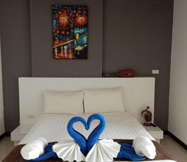 Nai Harn Apartment | Stunning 60 sqm Studio at NaiHarn Beach Condo, Walk to Beach, Your Tropical Retreat!