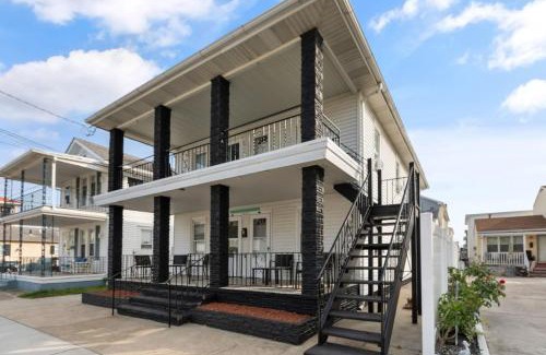Wildwood Apartment | Stunning 8 beds 4 baths Minute 2 Beach boardwalk