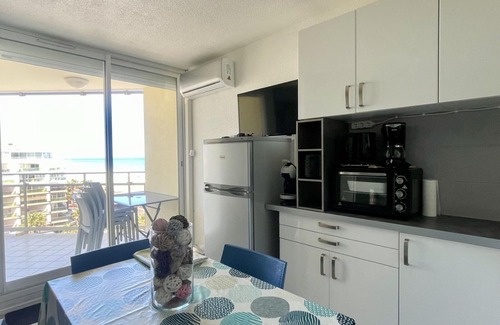 La Cote Radieuse Apartment | Stunning apartment with AC and terrace in Canet-en-Roussillon