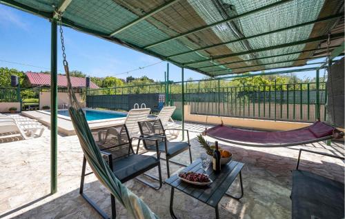 Skradin Apartment | Stunning Apartment In Dubravice